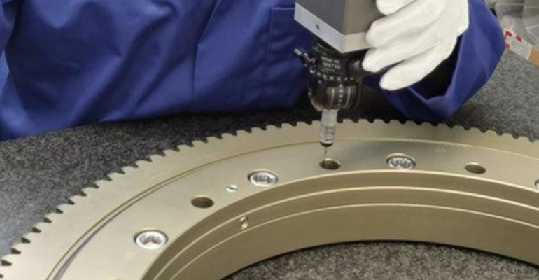 Effective Maintenance Strategies for Crane Slew Bearings